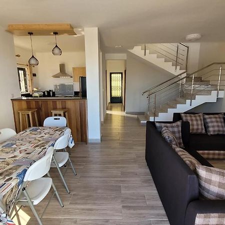 Coquette Villa Avec Piscine Flic en Flac Екстер'єр фото