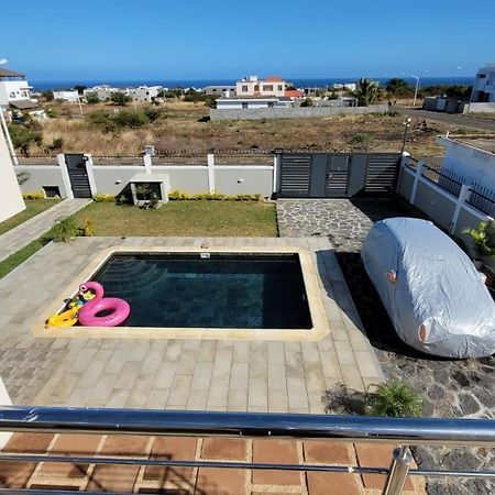 Coquette Villa Avec Piscine Flic en Flac Екстер'єр фото