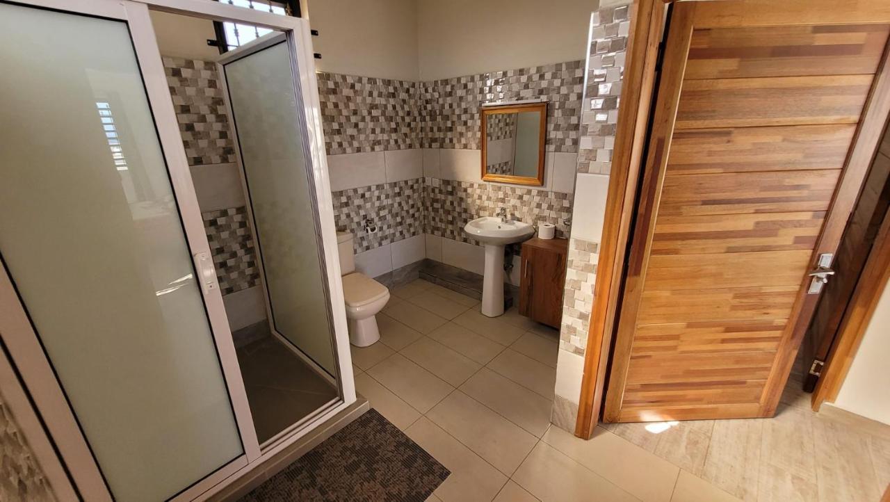 Coquette Villa Avec Piscine Flic en Flac Екстер'єр фото